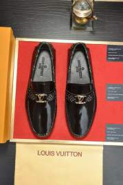 Picture of Louis Vuitton Shoes _SKULVsz38-44hnh061911724